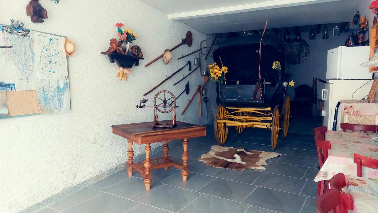 Maison Confortable Avec Vue Sur La Montagne A Charix Εξωτερικό φωτογραφία